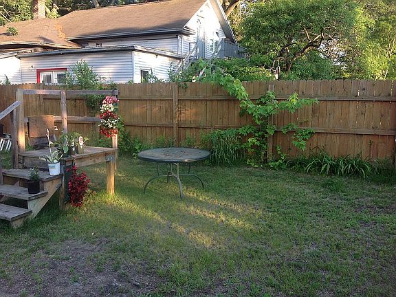 5th image of 1431 Leahy St