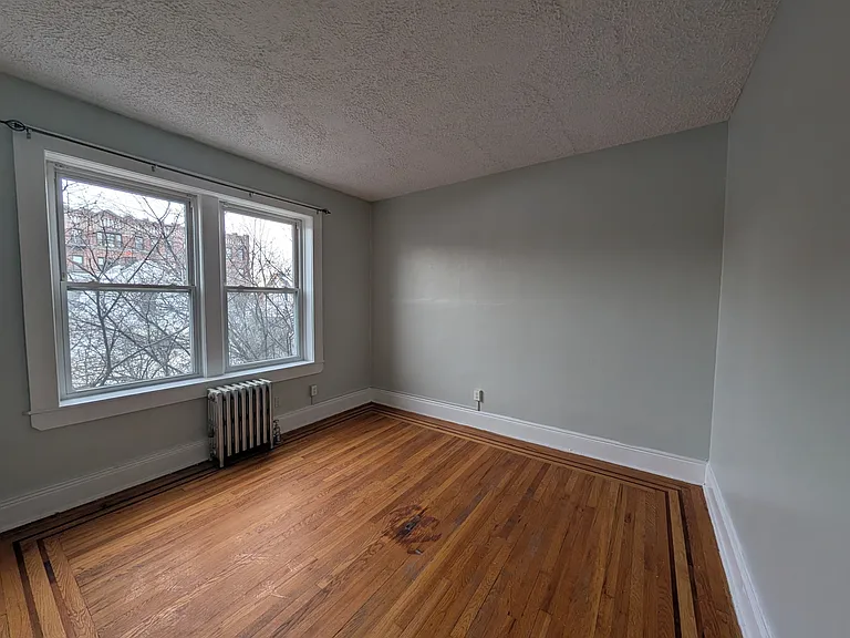 85 Anderson St #C2 — Photo 3