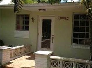 11810 NW 15th Ct, Pembroke Pines, FL 33026