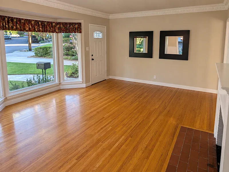 4 bed, 3.0 bath, $5,900 — Photo 3