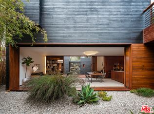 2233 Walnut Ave, Venice, CA 90291