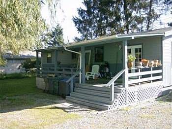 2nd image of 215 6th Ave N