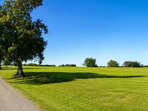 5 County Road 3385 #Fm-900, Saltillo, TX 75478