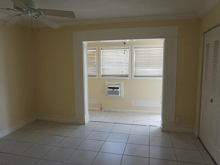 34 Andover #B — Photo 12