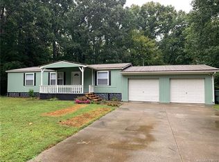 120 Goodwin Cir, Mooresville, NC 28115