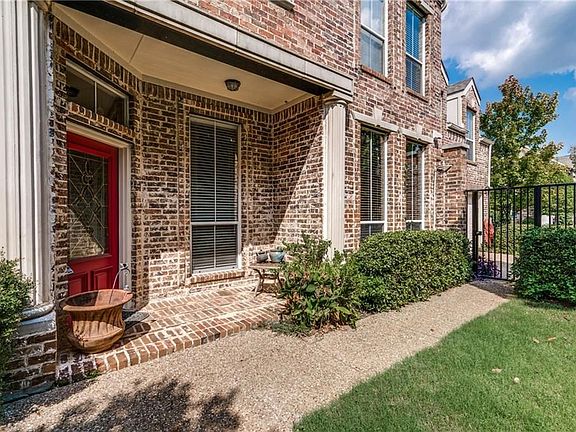 3rd image of 3001 Prestonwood Dr
