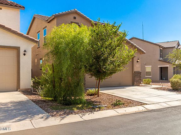 3rd image of 40619 W CHRISTOPHER Drive