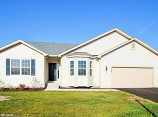 1709 Hoover Trl, McHenry, IL 60051