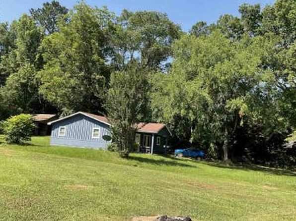 244 Crystal Ln, Talladega, AL 35160