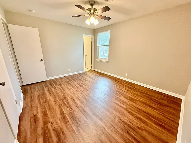 5120 Manorwood Ct — Photo 12