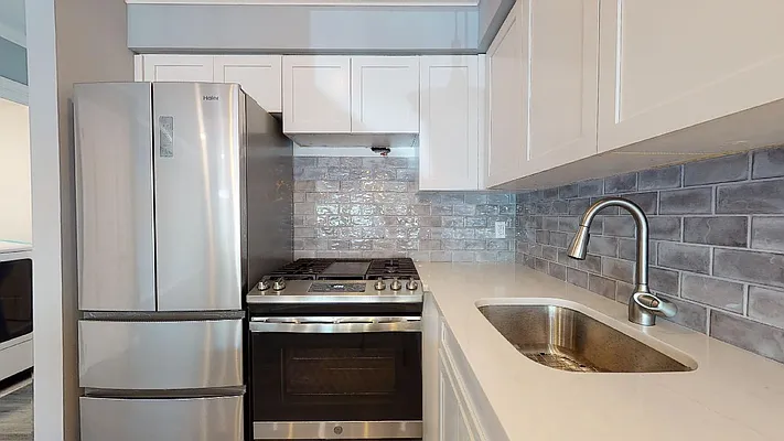 Sold by Ben Bay Realty Company of Ave U | media 37