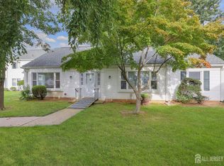 487 Somerset Ln, Monroe Township, NJ 08831