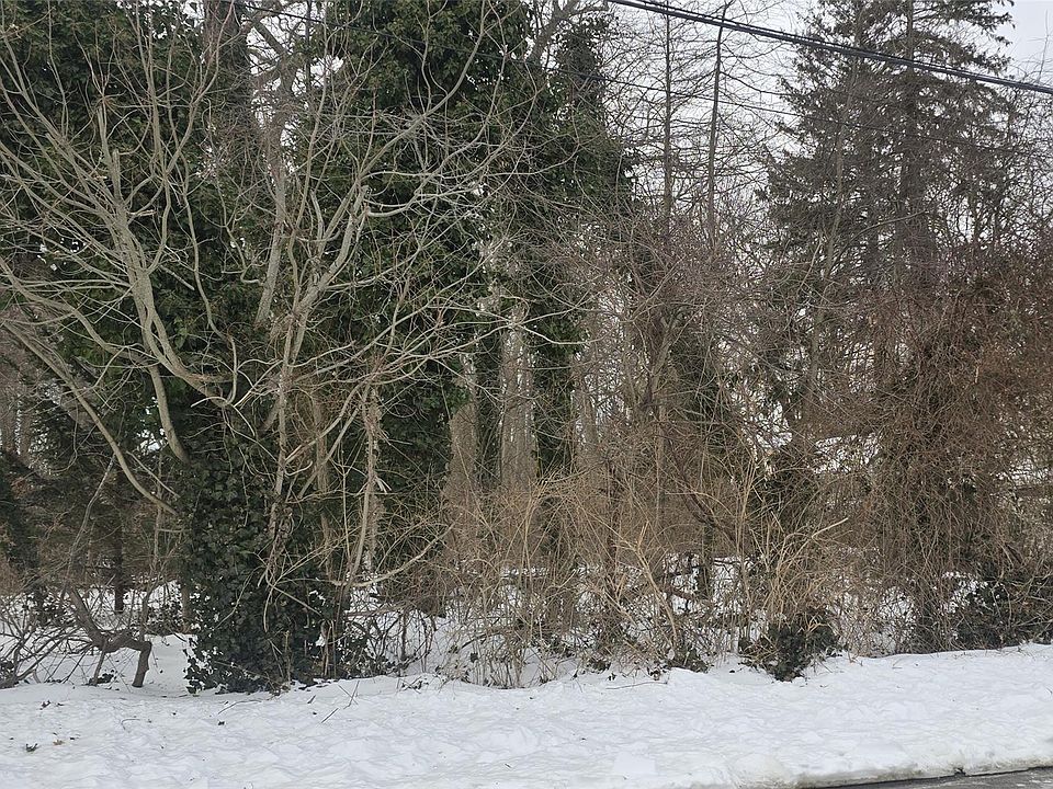 2nd image of 16 Hickory Street