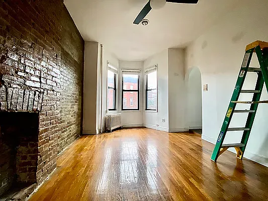 Rented by Compass | media 2