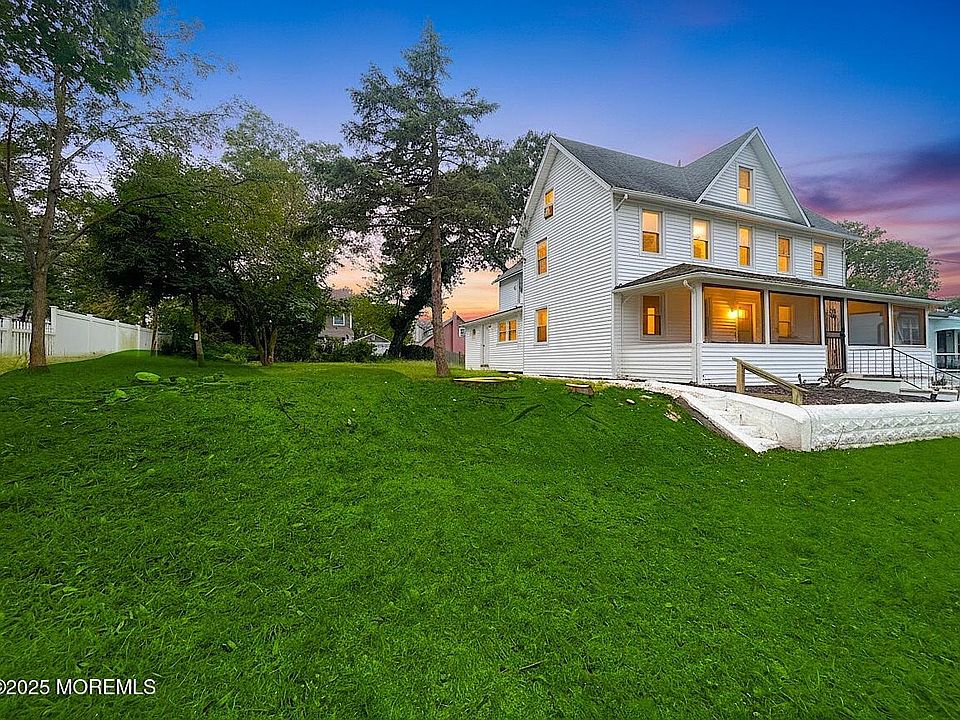 1st image of 113 Jaynes Avenue