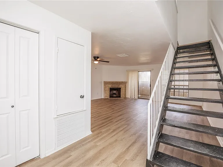 6114 Wilderock Dr #C — Photo 3