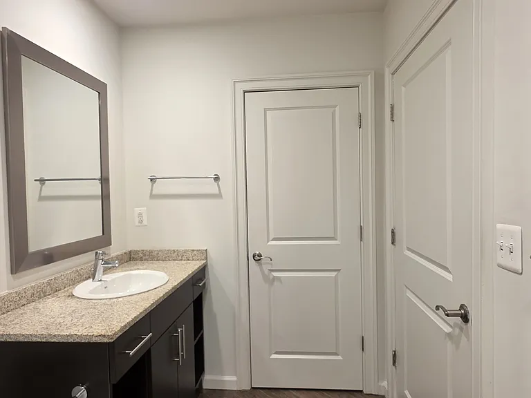252 N Christopher Columbus Blvd #1602 — Photo 20