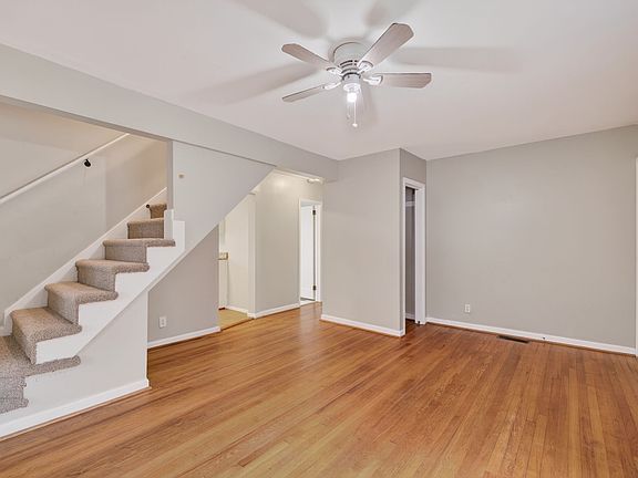 5th image of 8615 Tidewater Dr