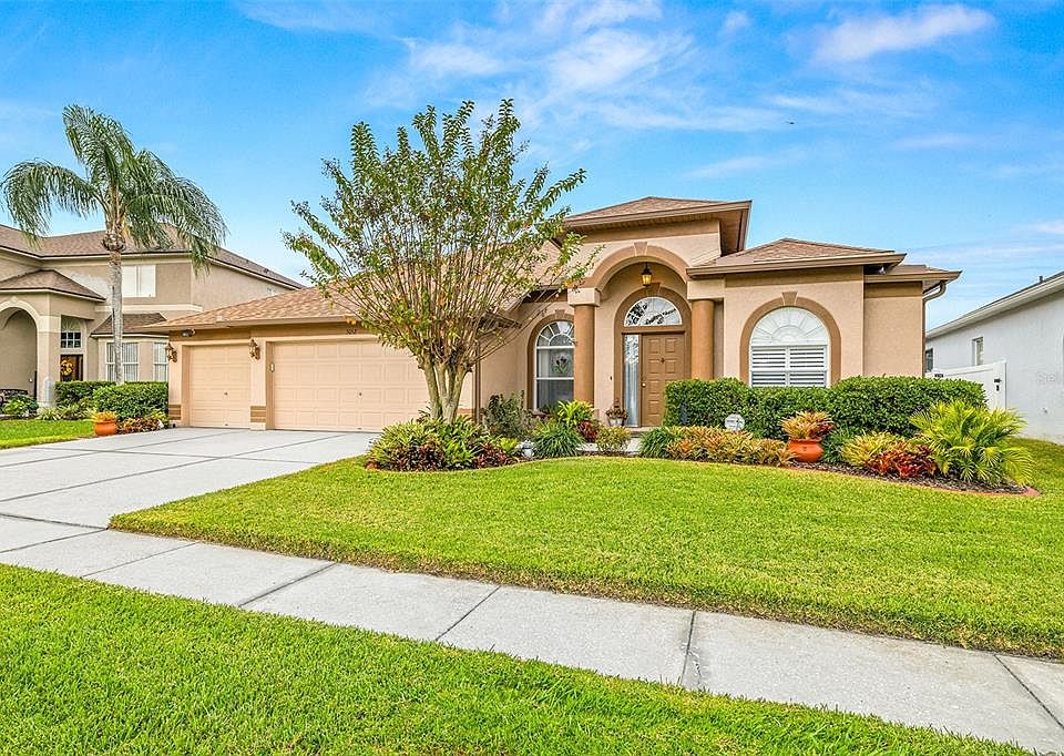 1st image of 5052 BALSAM DRIVE