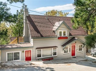 2726 View Dr, Running Springs, CA 92382