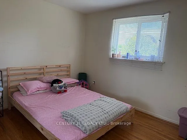 25 Edenborough Dr #UPPER — Photo 12