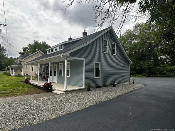 321-323 Putnam Pike, Killingly, CT 06241