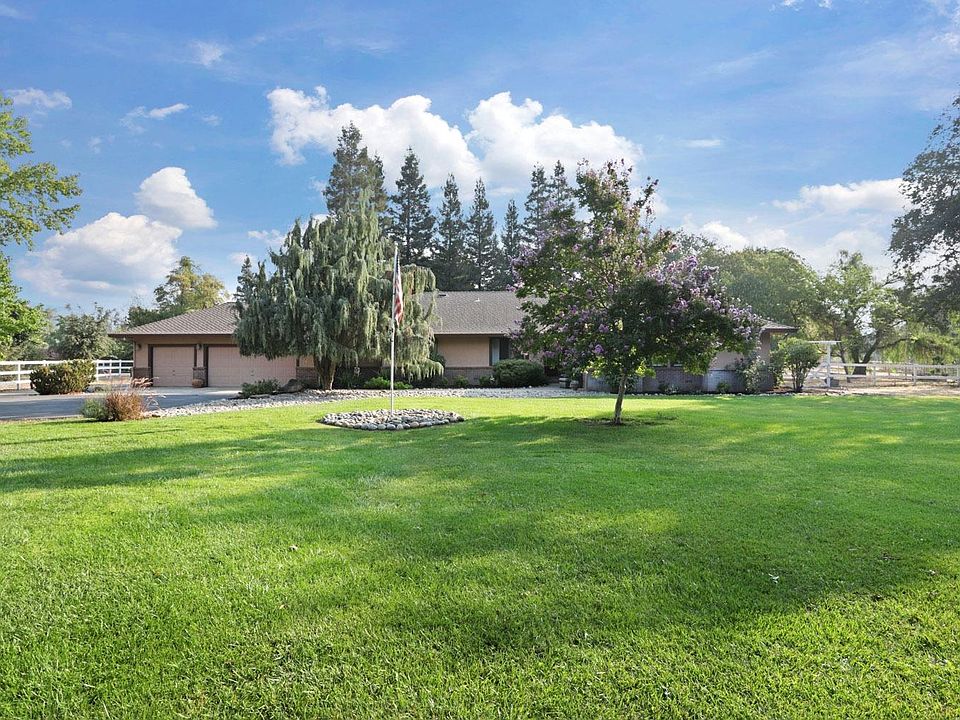 1st image of 24542 N Meadow Creek Ct