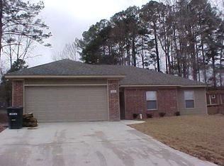 504 Rosewood Dr, Benton, AR 72015