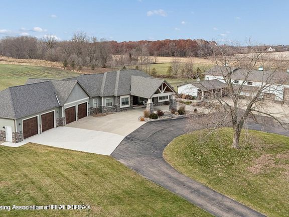 2nd image of 9285 Guinea Rd