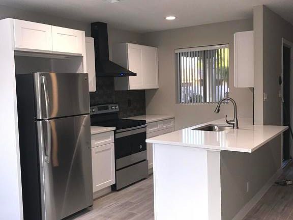 5th image of 9020 W Highland Ave #20