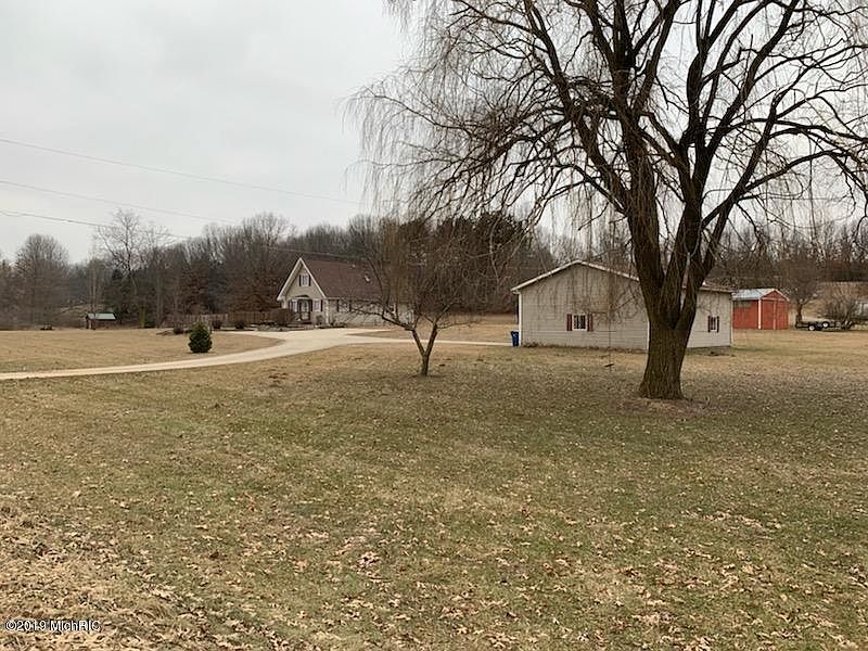 2nd image of 7776 Centerline Rd