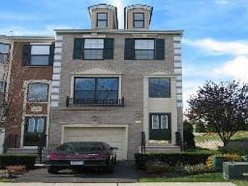 2nd image of 338 Wilshire Dr