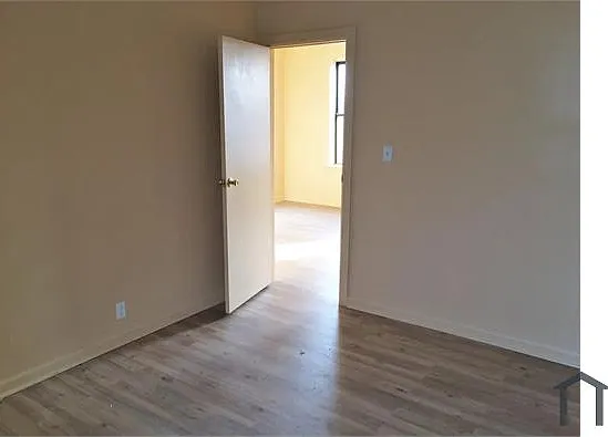2 bed, $3,058 — Photo 3