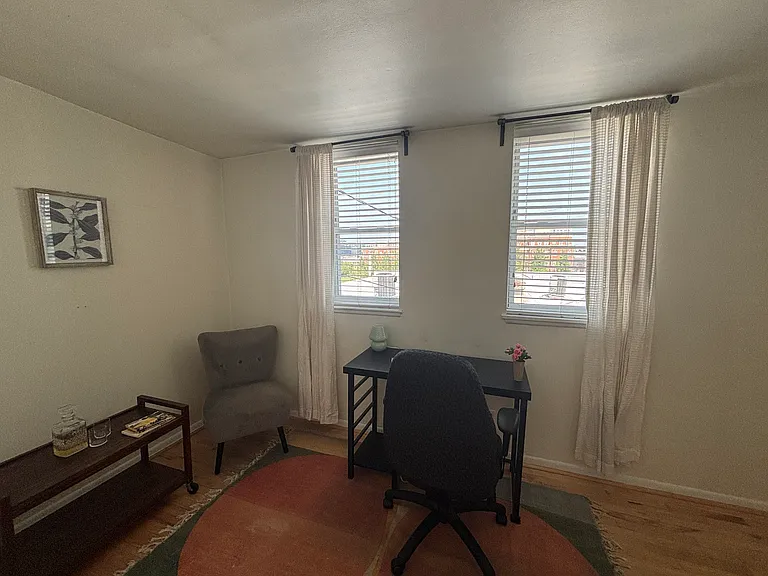 1249 Knox Ct — Photo 8