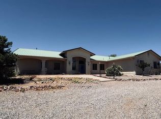 5766 E Calle Coyote, Hereford, AZ 85615