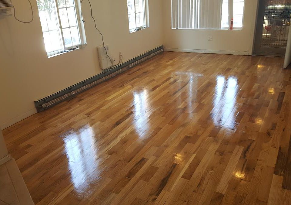 1st image of 904 E 94th St #1