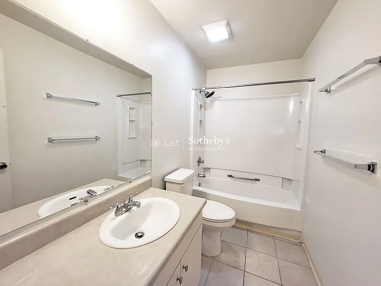 46-261 Kahuhipa St #A205 — Photo 13