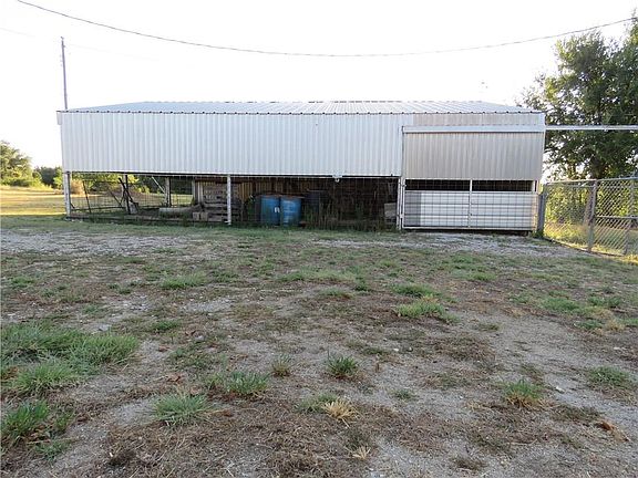 3rd image of 8280 County Road 550