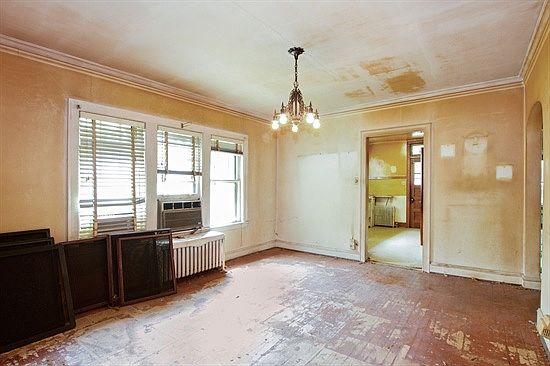 3rd image of 6628 N Keota Ave