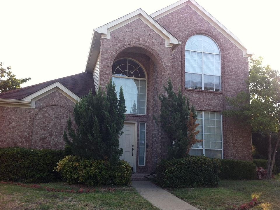 1st image of 4100 Pinewood Dr