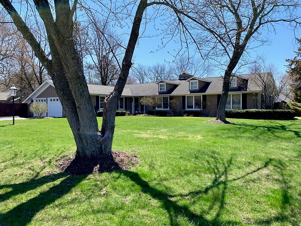 2nd image of 729 Country Dr