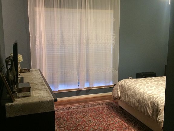 4th image of 2030 Plantation Dr Unit 5