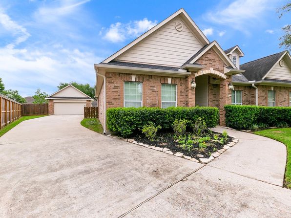 1306 Carnation St, Katy, TX 77493