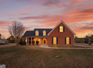 8 Wrightsburg Ct, Senoia, GA 30276