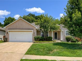 3209 SW Alice Ln, Lees Summit, MO 64082