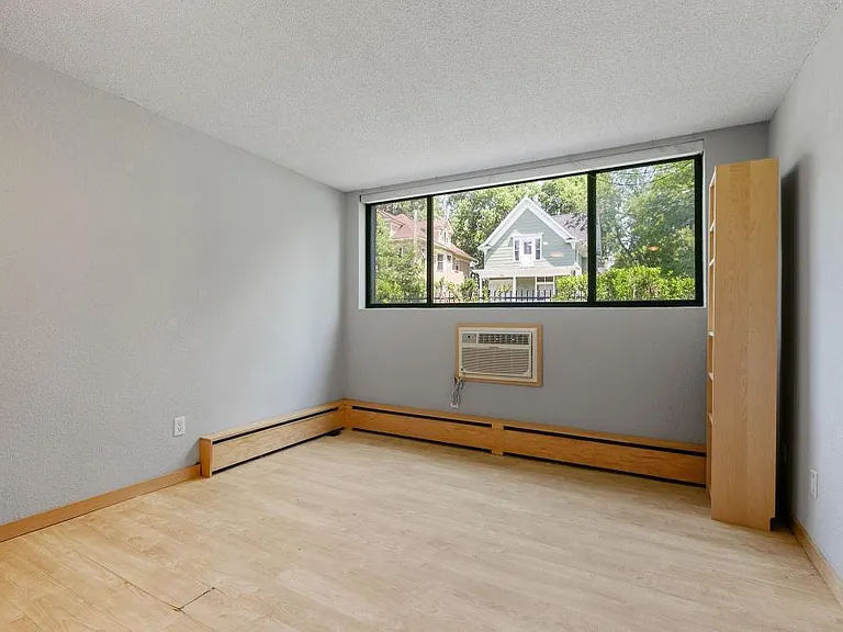 2530 1st Ave S #101 — Photo 7