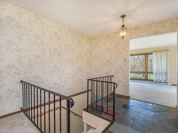 4th image of 4739 Braeburn St SE