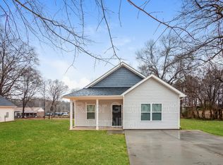 310 Queens Ct, Gastonia, NC 28052