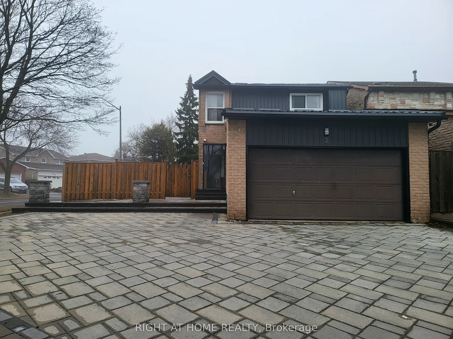 2 Clydesdale Rd photo 1
