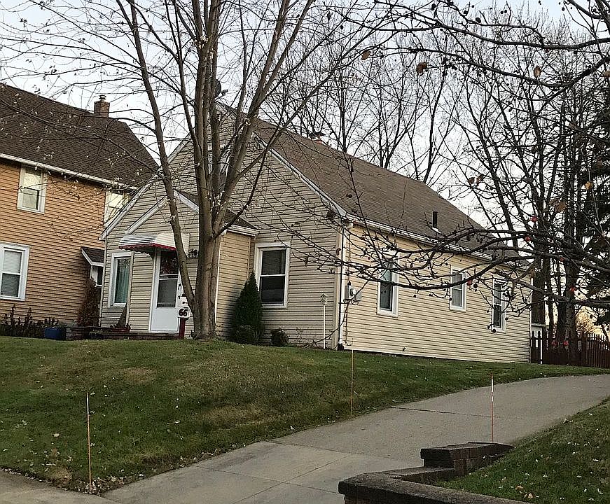 1st image of 66 E Youtz Ave